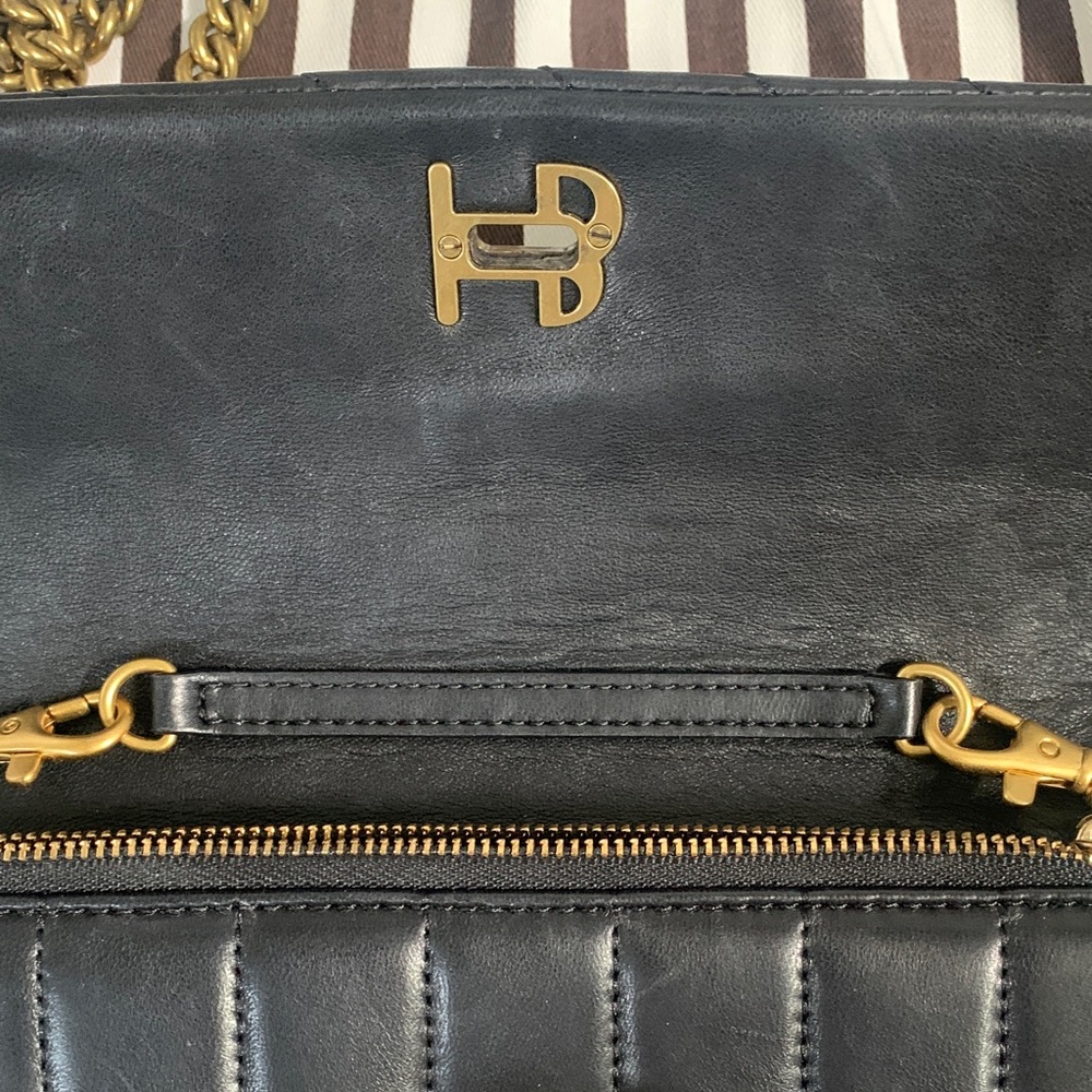 Henri Bendel Black Quilted Crossbody with Gold Chain - Picture 8 of 9